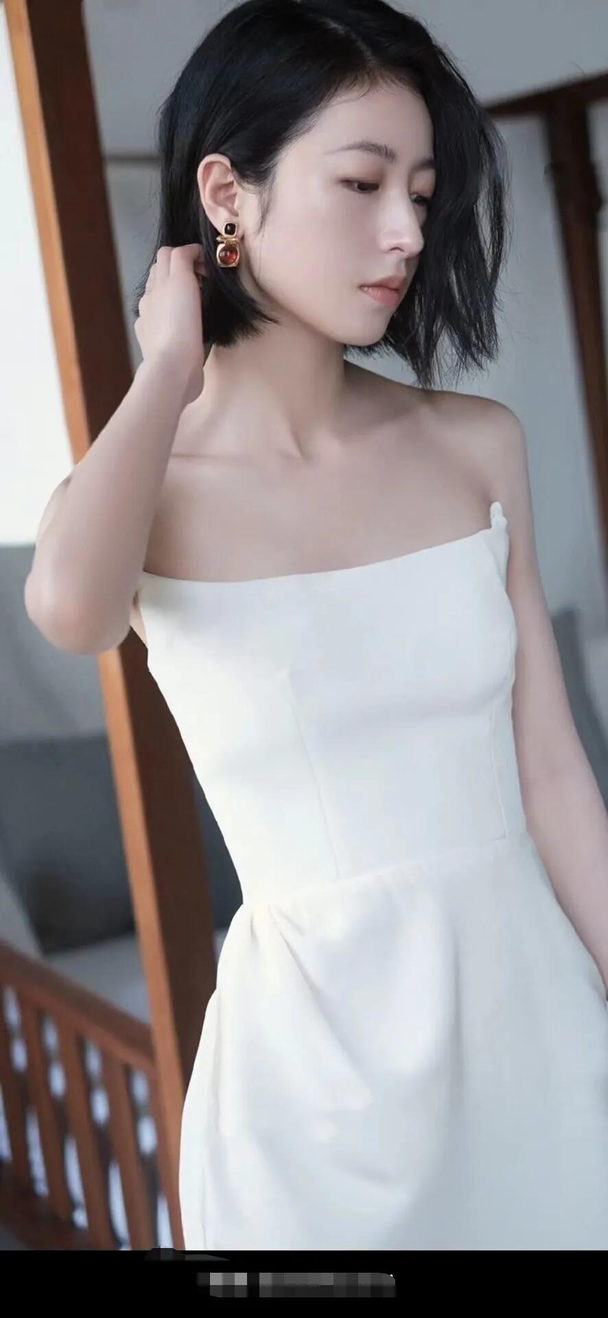 周雨彤，太美了