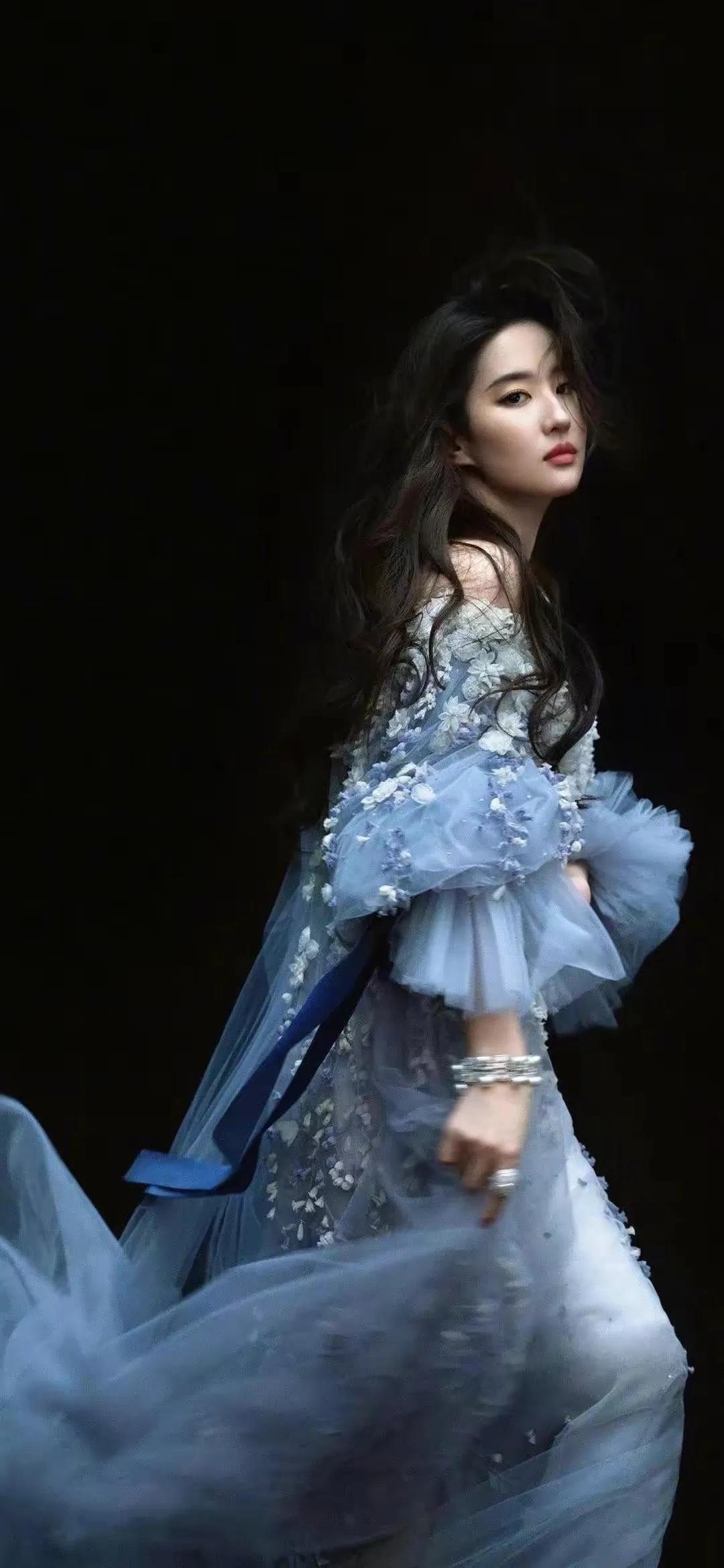 【刘亦菲壁纸】山风停止了呼吸,爱意盛在星河里