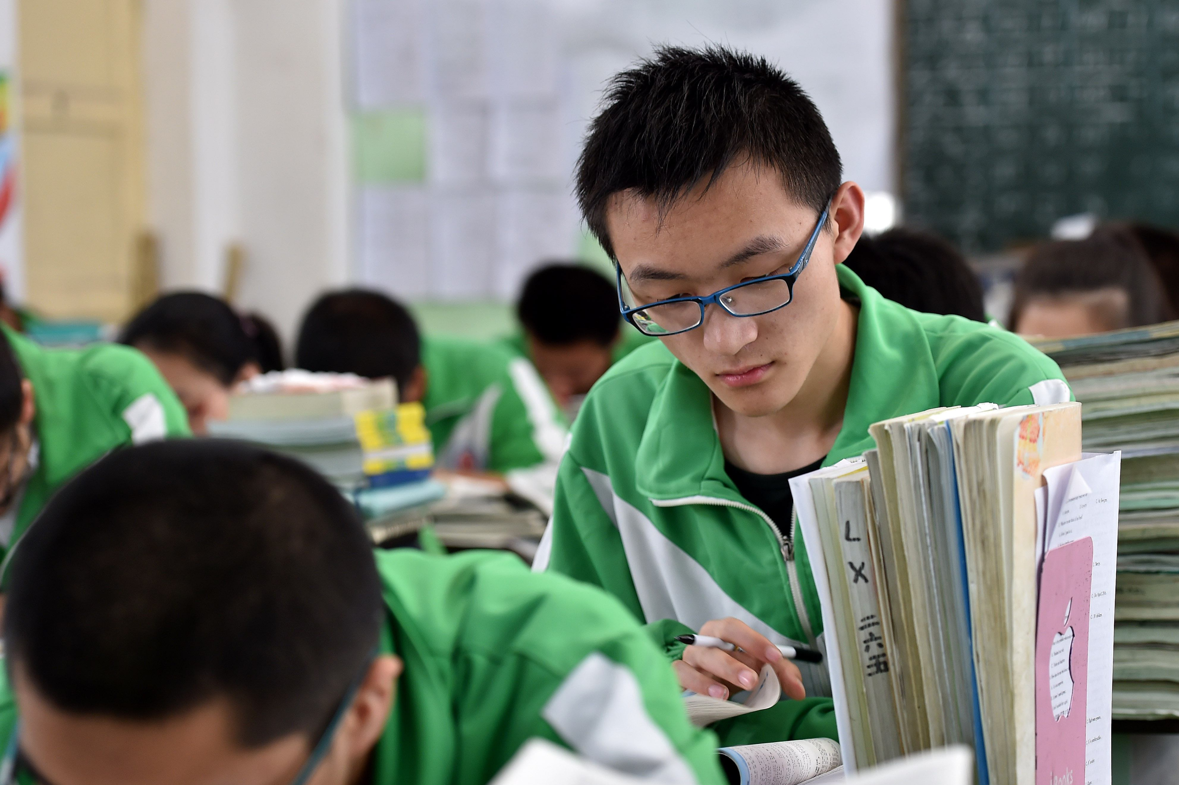 上海高考模式有多特殊？一年两次高考，英语成绩可以两次取最高