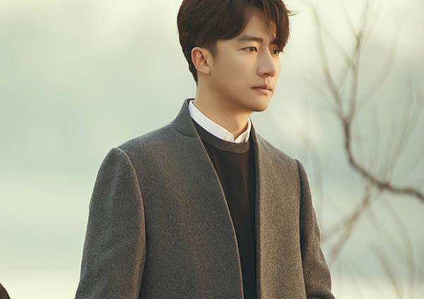 高考第一天，盘点那些花了3年才考上大学的明星，他们依然闪耀