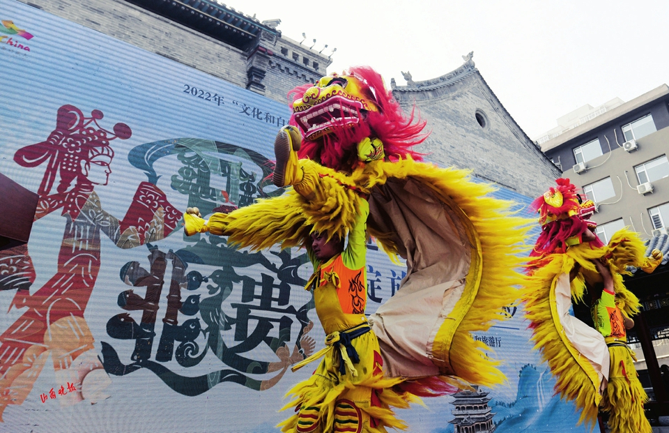 赏技艺、品味道、讲故事…“非遗在身边”太原首站活动人气爆棚！被圈粉了！这场非遗盛宴观众网友都称赞