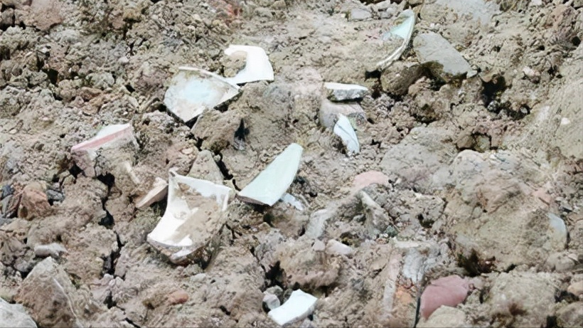 山东挖出3000年前古墓，出土姜太公神秘铭文，墓主究竟是谁？