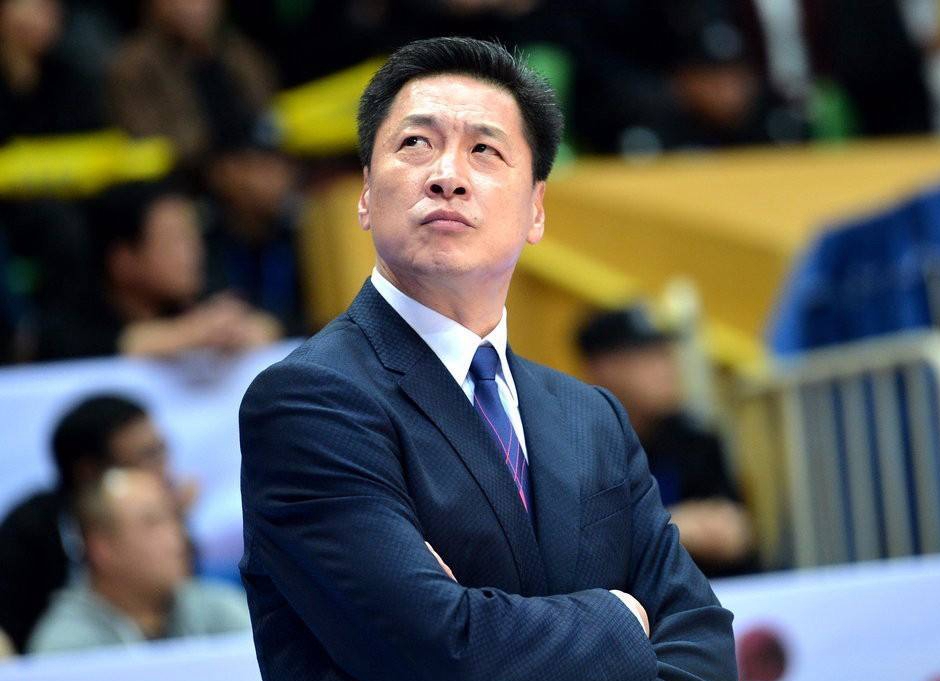 均为24球9助攻（厉害！34岁“老兵”场均砍24分9篮板9助攻，率队豪取9连胜）