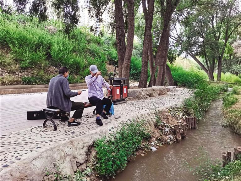 打造“绿色名片” 绘就生态底色