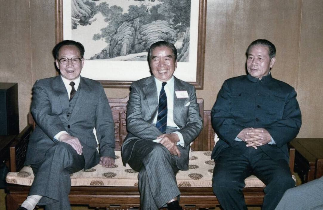 包拯去世，子孙后代今何在？一个超级富豪，另一个默默守护祠堂