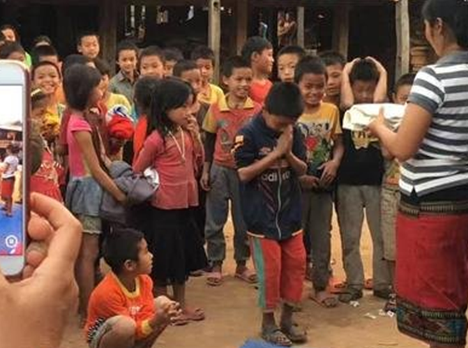 汶川地震时，扔下学生独自逃跑的老师，唯有我女儿可以用生命保护