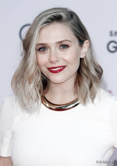 “绯红女巫”伊丽莎白奥尔森的魅力，可不止暴打奇异博士和光照会