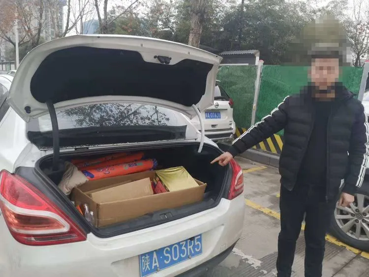 春节期间 西安长安公安持续开展烟花爆竹禁销禁售禁燃禁放工作