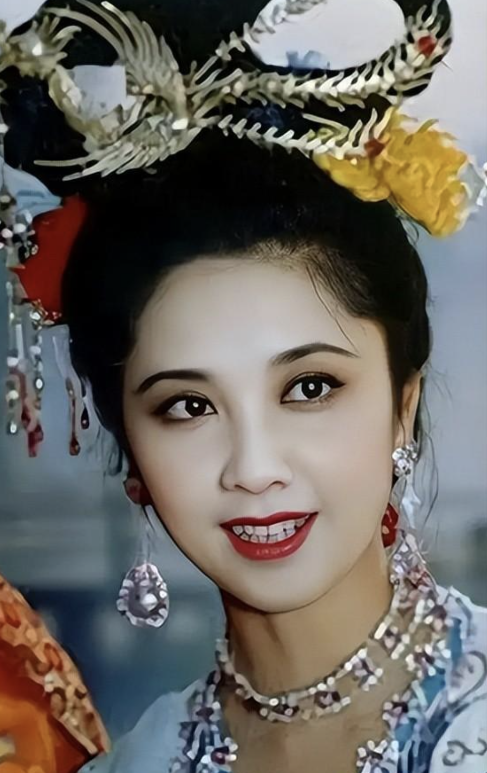 中国古典美人(8位好看的中国式天然美女,没整容没微调,颜值甩网红十