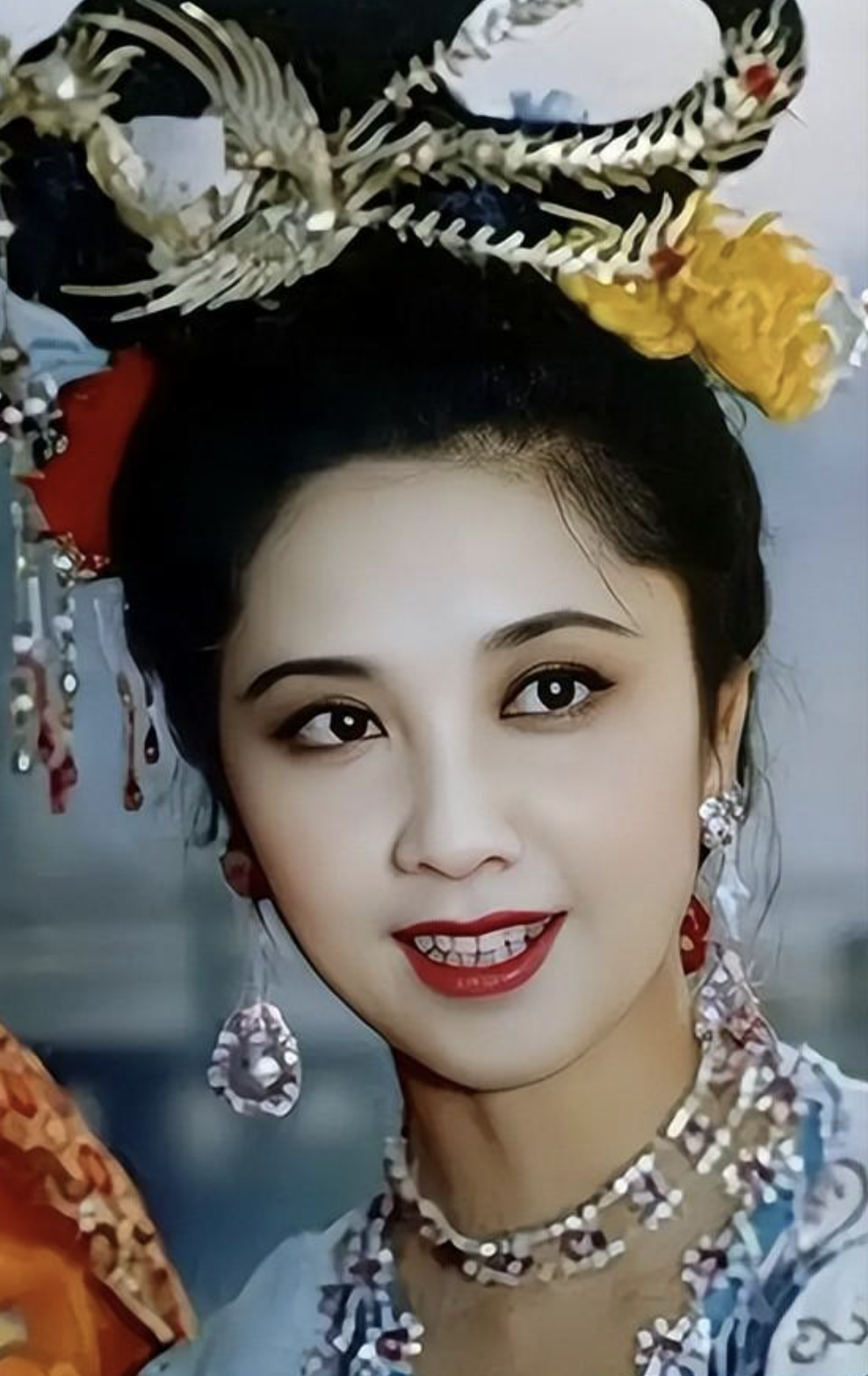 中国古典美人(8位好看的"中国式"天然美女,没整容没微调,颜值甩网红十