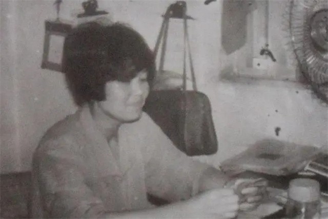 1977年，一女会计贪污4万包养7个情夫，最终被情夫举报枪毙