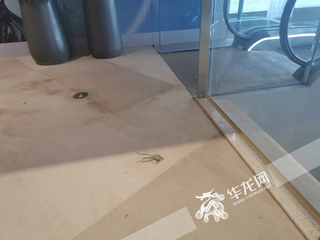 帖进现场丨逛大悦城成了“找bug”之旅？开发商：正在改