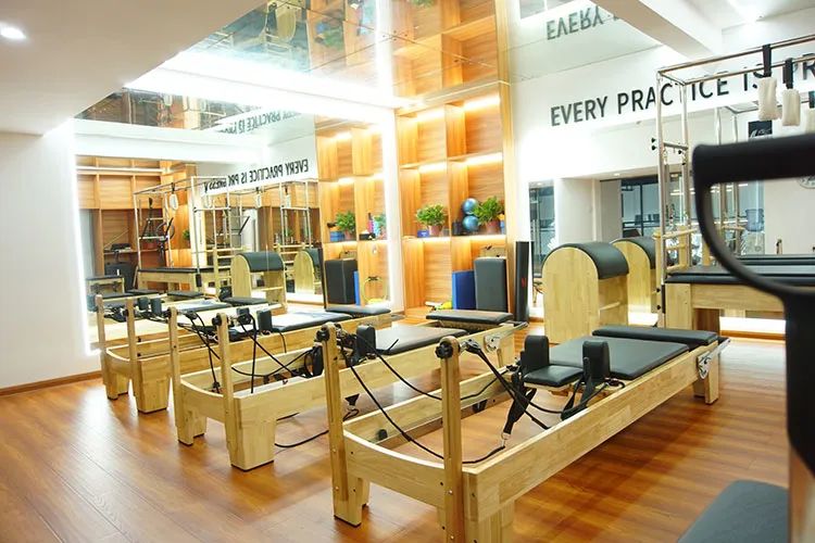 斯迈健身工作室成为IFBB职业和IBFA双项国际认证体系授权培训基地