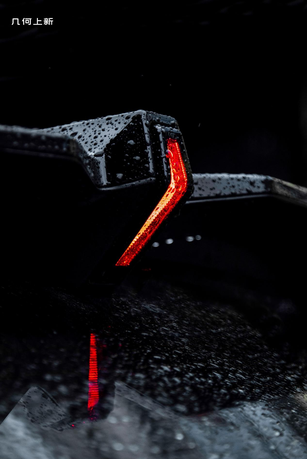 杭上春日迟迟归，几何上新