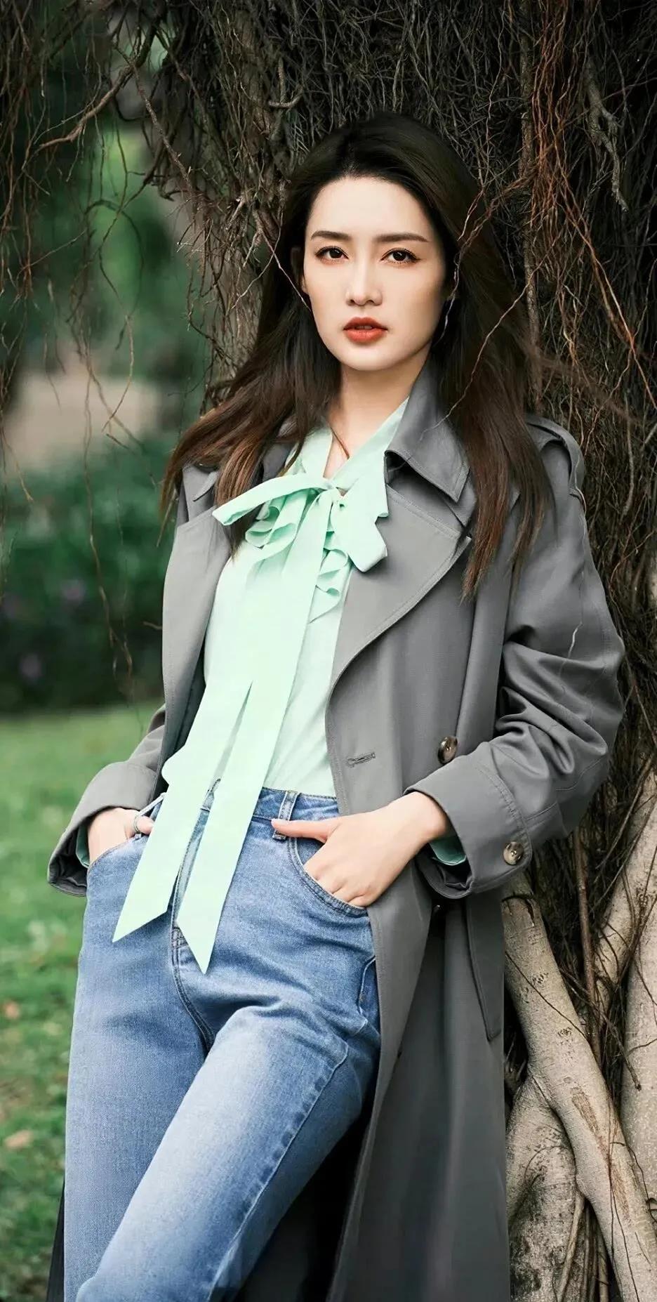 貌美如花李沁靓图