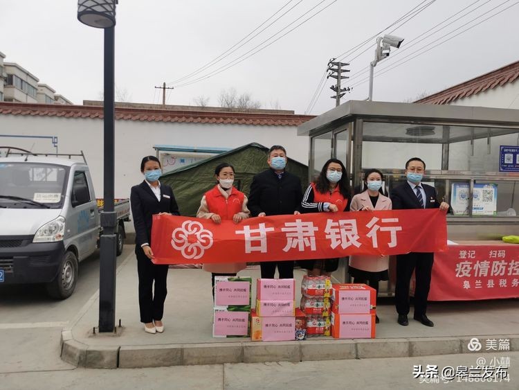 ��������ء�Я��ͬ�� �������顪���������и���֧��ο��һ�߿���Ӣ��