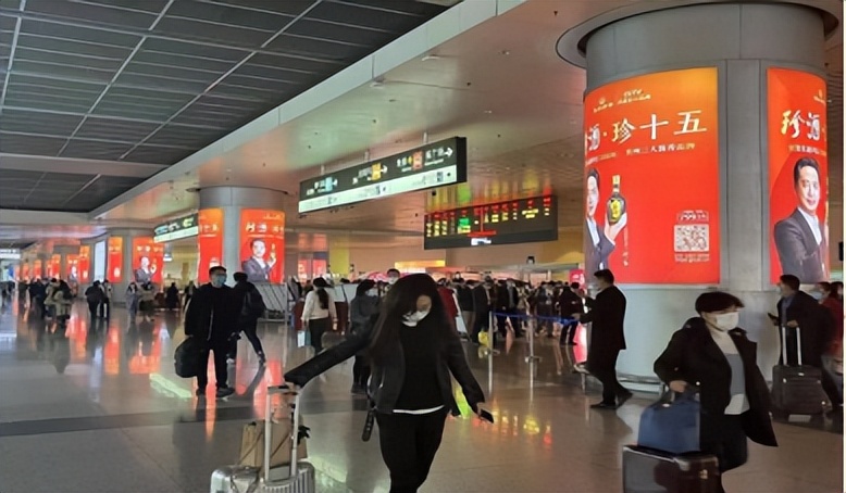 郑州东站高铁广告投放，腾众传播解锁郑州高铁媒体广告投放价格