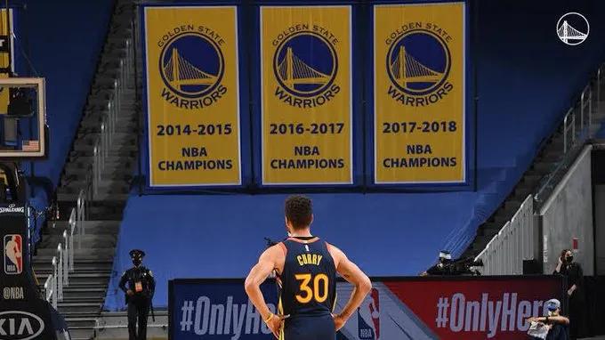 nba东西部决赛名单(2022NBA总决赛：凯尔特人和勇士30名球员排名)
