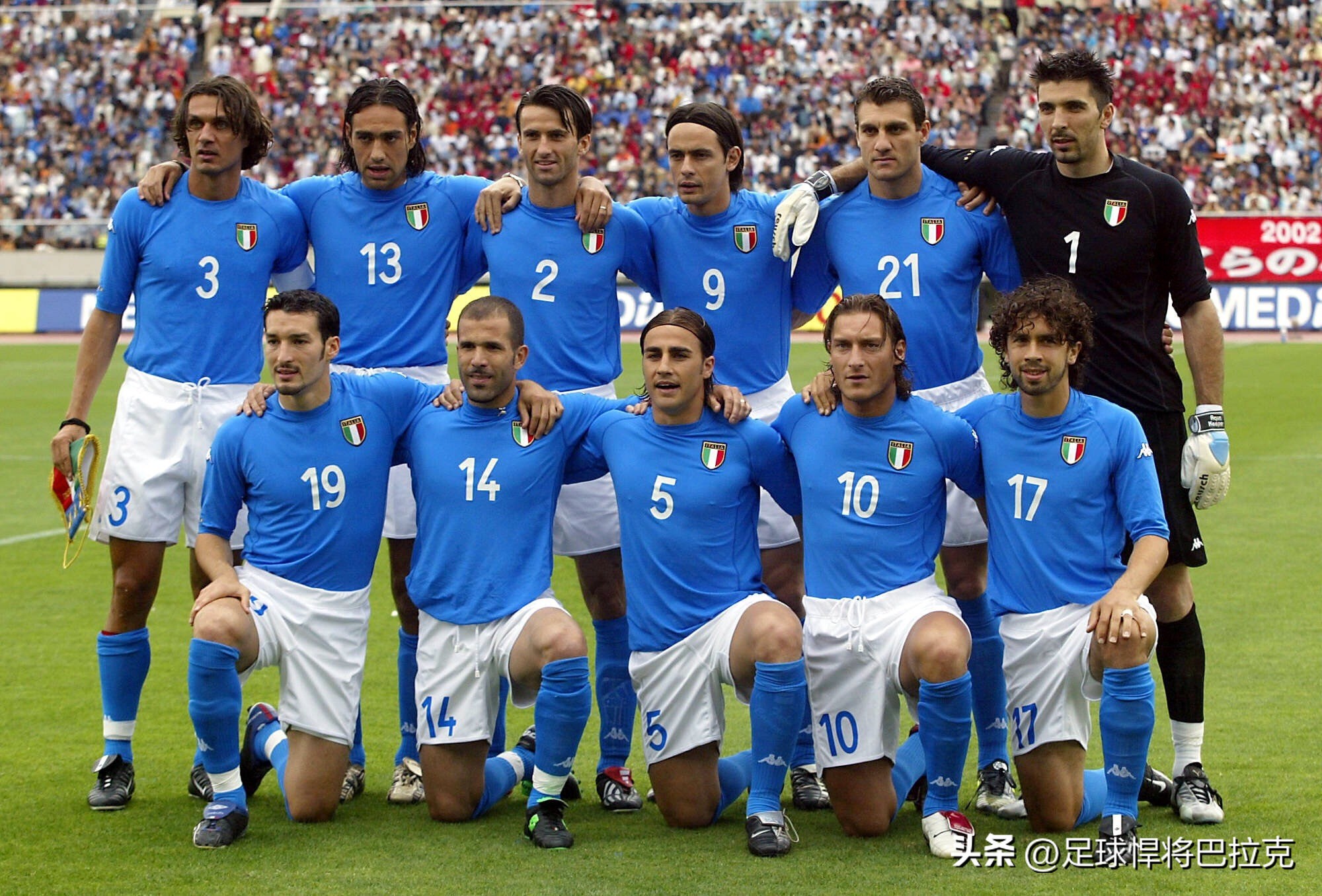 2006意大利足球队西装(「珍藏」意大利队历届世界杯欧洲杯全家福照片（1990年至今）)