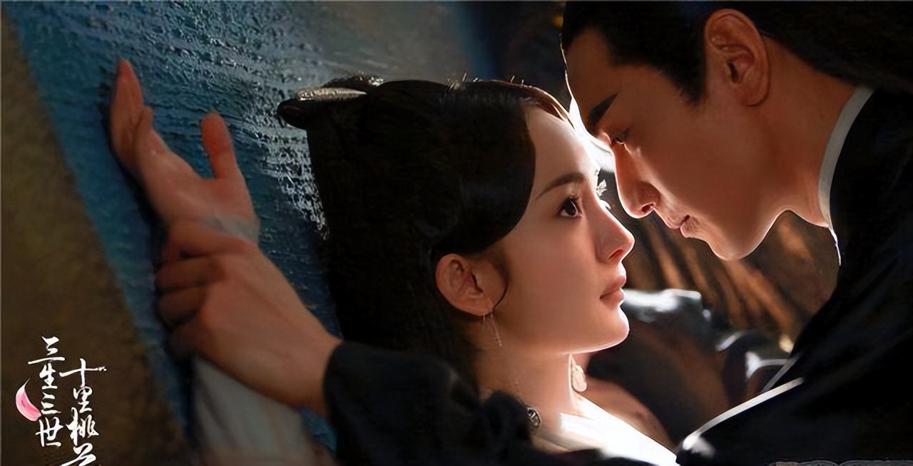 撩过杨幂的他，前女友也这么美，但却依然选择了高圆圆