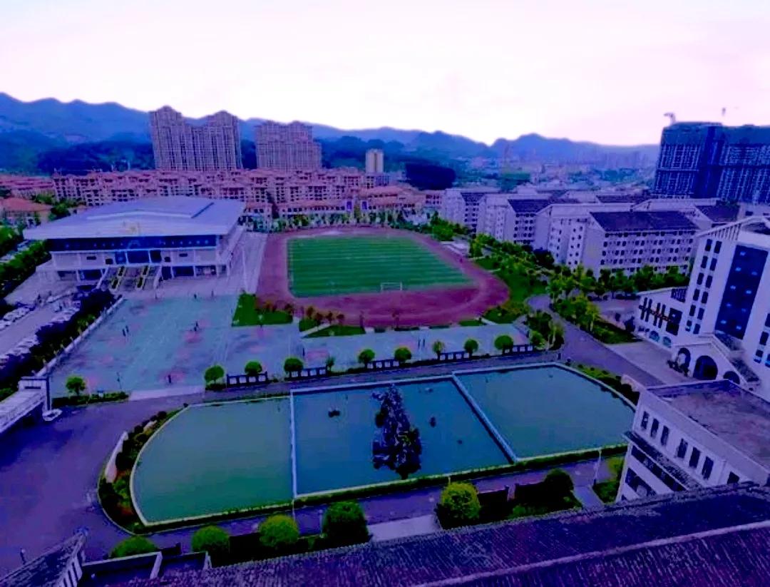 2017年遵义四中高考喜报「2017年遵义四中正安消防」