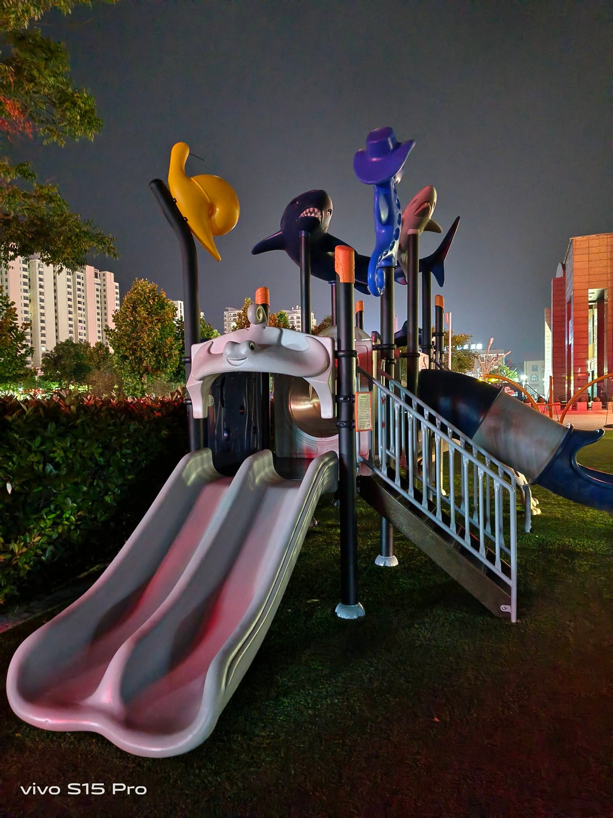 vivo S15 Pro体验：性能迎来亮眼提升，名副其实的“全能甜品”