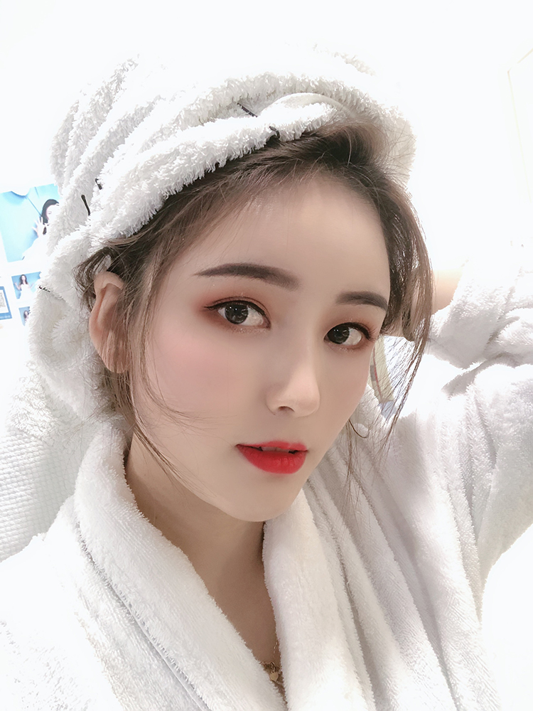 34岁小姐姐面部全脸填充60天,同事都以为我换了一个头