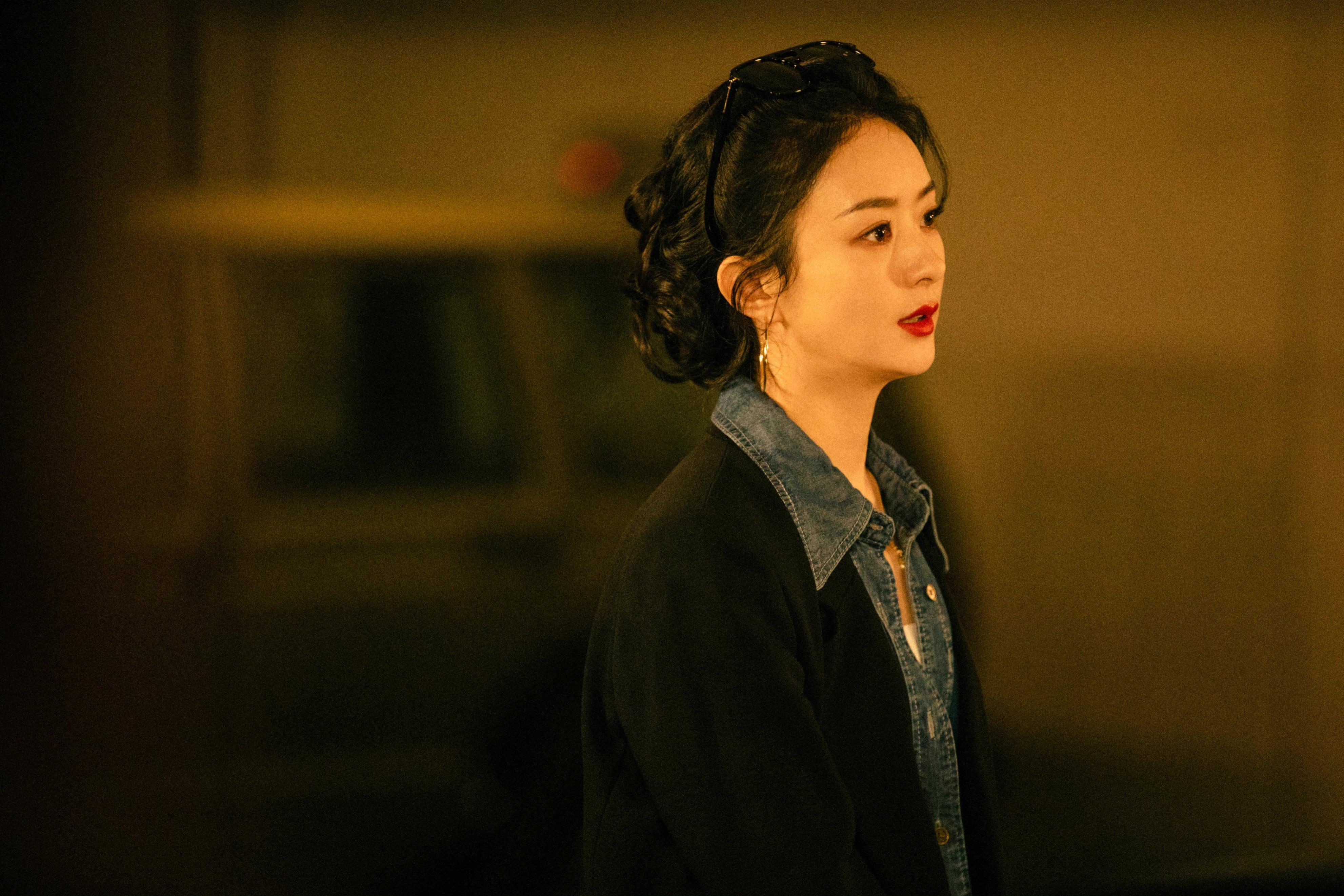 脸型崎岖,颧骨突出,嘴歪,当明星离开精修,缺点全暴露