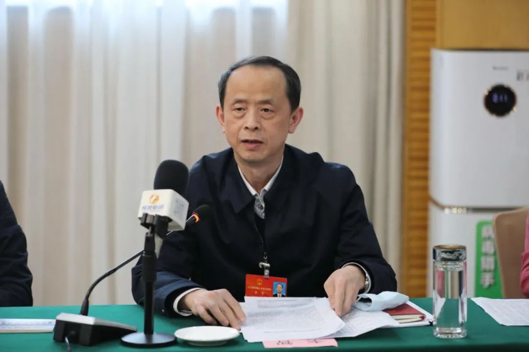 李智：坚持人民至上 切实履职尽责｜「大法官代表审议最高人民法院工作报告」