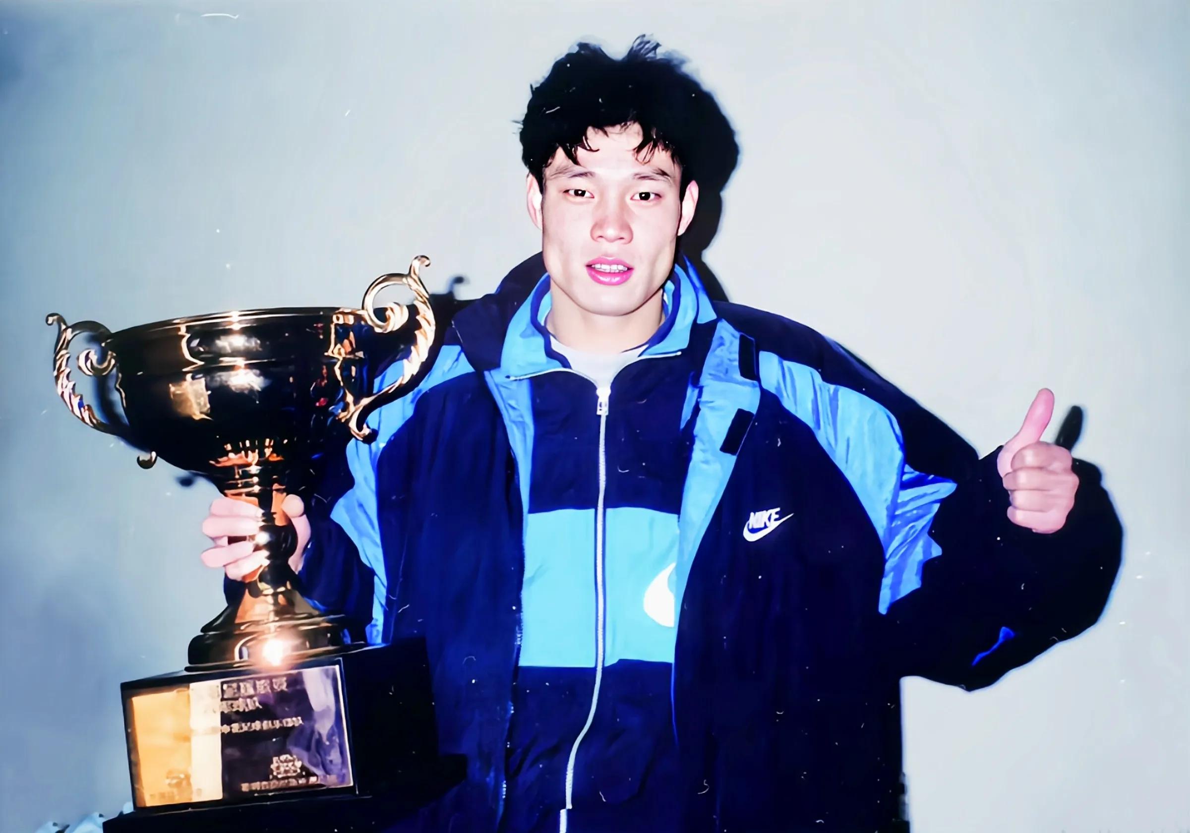1995年上海申花夺冠 球员 过去与现在模样