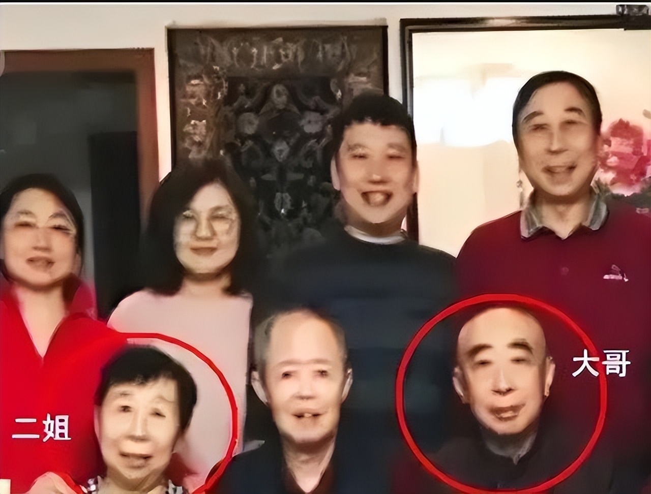 冯巩:47岁被妙龄保姆索要50万分手费,他媳妇的做法让人点赞