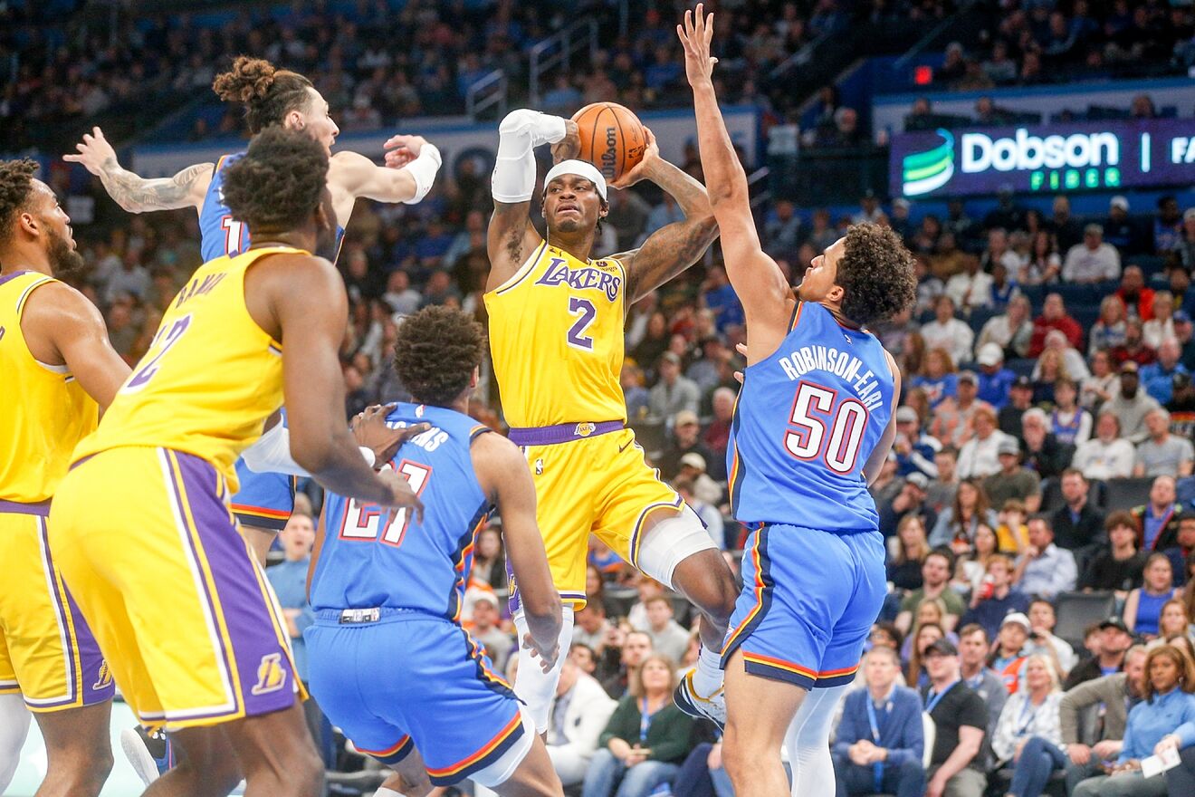 nba哪些隊比較厲害（NBA官方實力榜：雄鹿掘金綠軍前三 勇士升第10快船第12湖人第19）