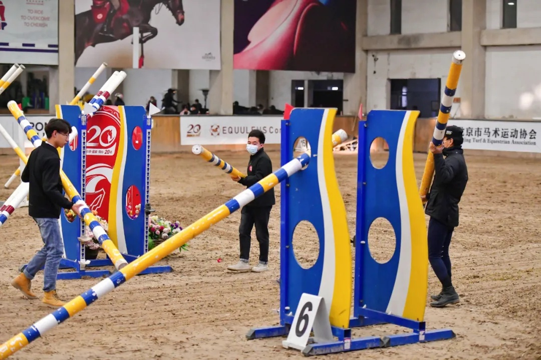 芒果賽馬世界杯（聚星馬糧快訊：2021超級馬術(shù)俱樂部聯(lián)賽（天星調(diào)良第9站）舉辦）