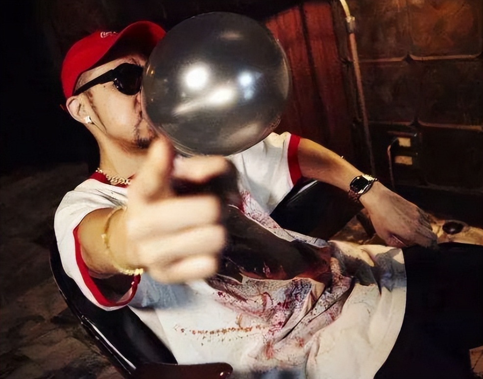 热狗三度未婚生子，结果热狗却一直不愿意结婚，这是为什么呢？