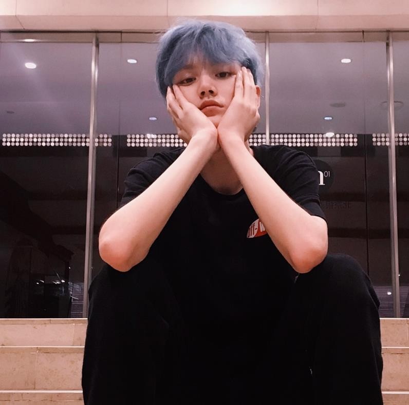 “大起大落”灵超：曾在机场跟路人冲突，后遭好朋友出卖