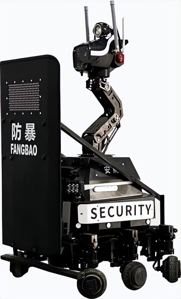 这就是防暴版安防机器人