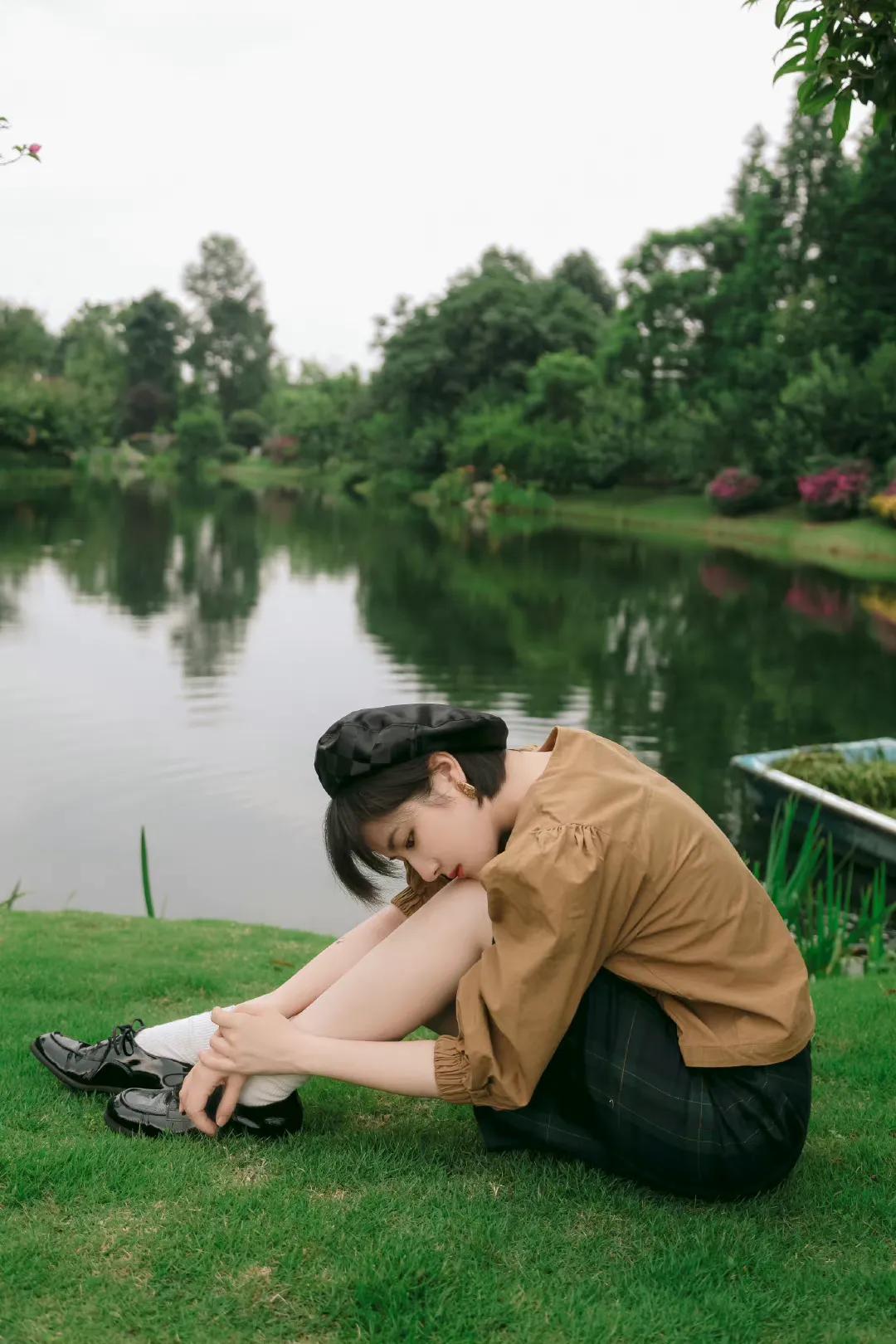 李兰迪近期穿搭