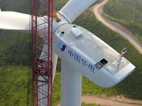 风力发电机一台造价多少钱（价格贵的能达到1000多万元）-第13张图片