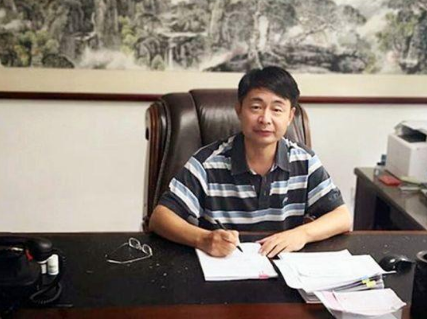 清华博士被拘1277天，申请2亿国家赔偿，2019年法院为其公开道歉