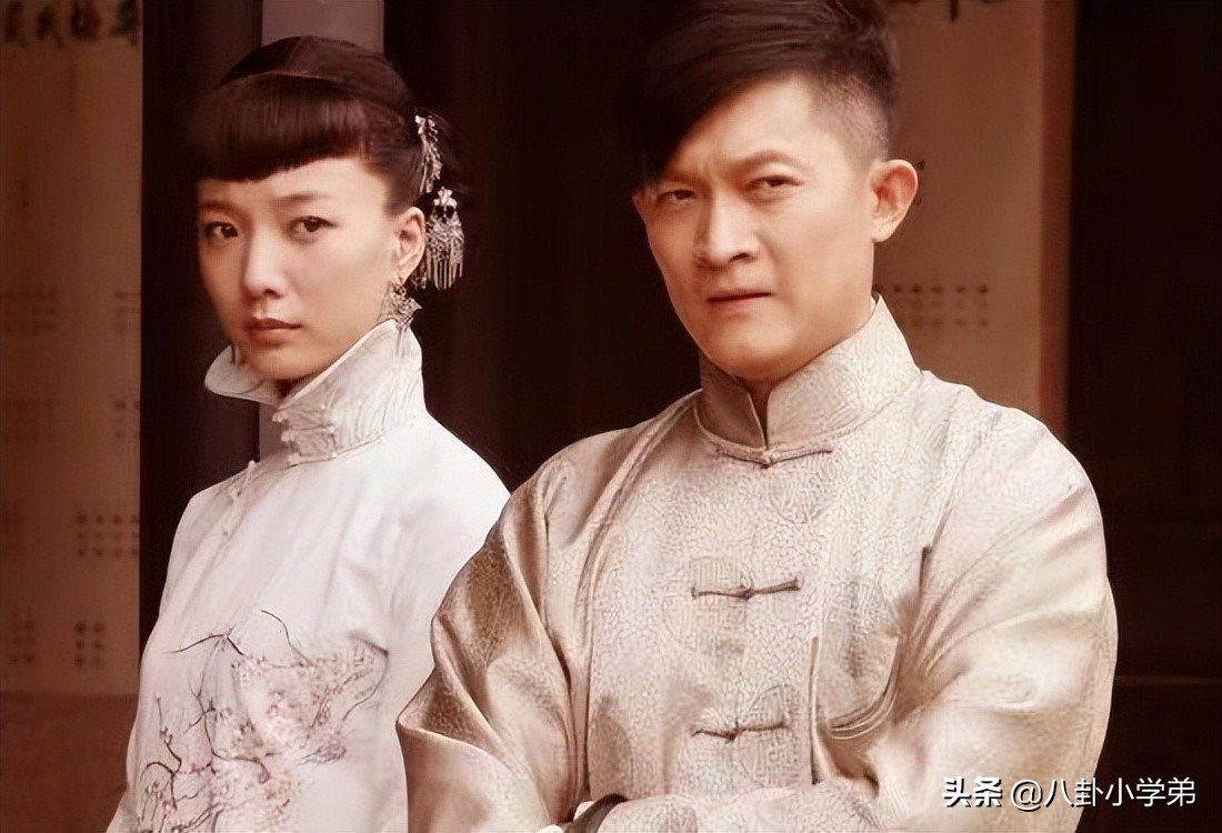 明明长着一张相似的脸，一个洋气一个“土气”，颜值差距太大了