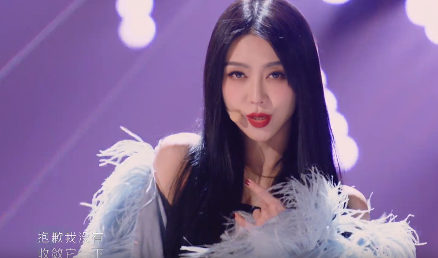 《乘风破浪》一代师姐霸气夺冠，金晨表现亮眼，为啥当年没成团？