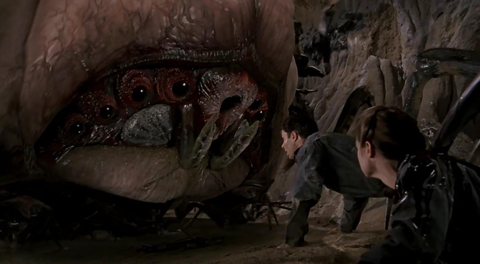 耐人寻味的《星河战队》三部曲