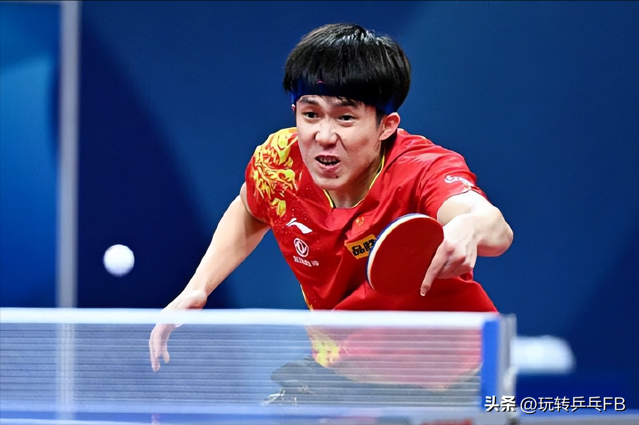 樊振东用什么底板和胶皮（解析成都世乒赛男子球星乒乓球拍配置，国乒5位球星谁的最厉害）