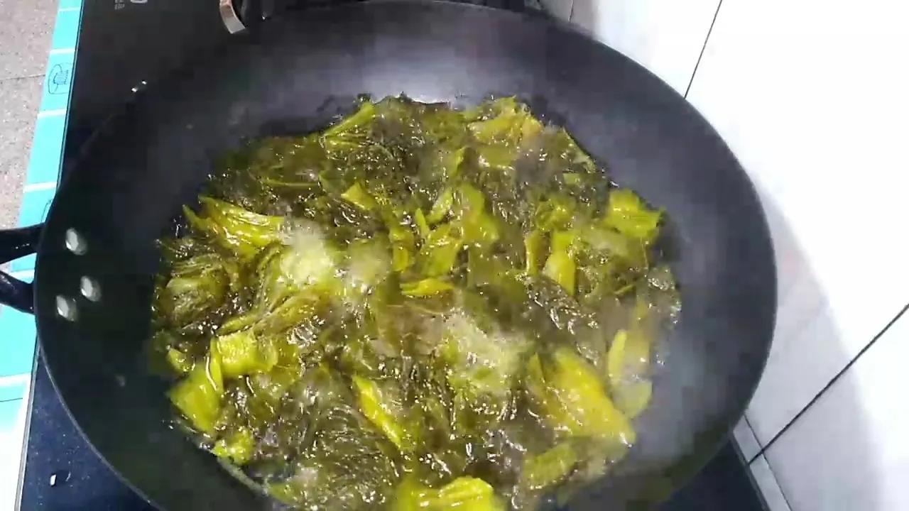 鲤鱼可以做酸菜鱼吗（超详细的酸菜鱼做法）