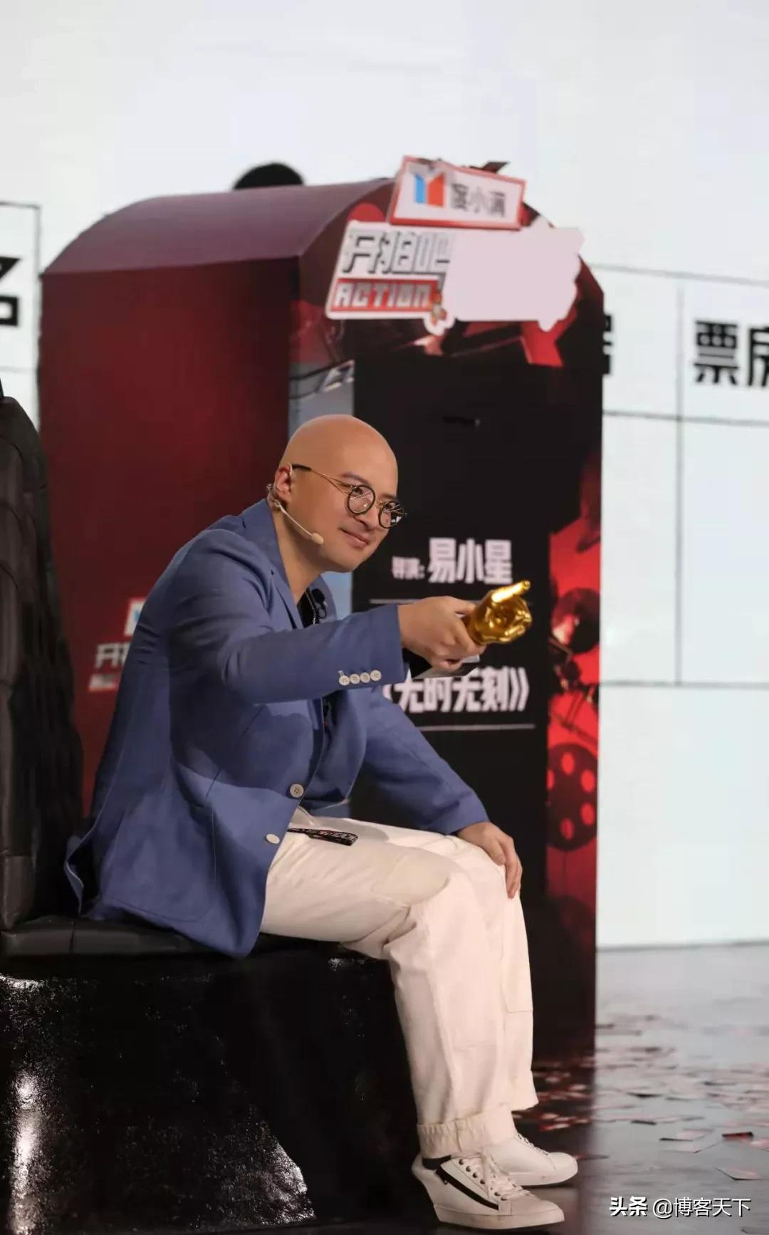 易小星：时代不一样了，缝纫机变成了电脑