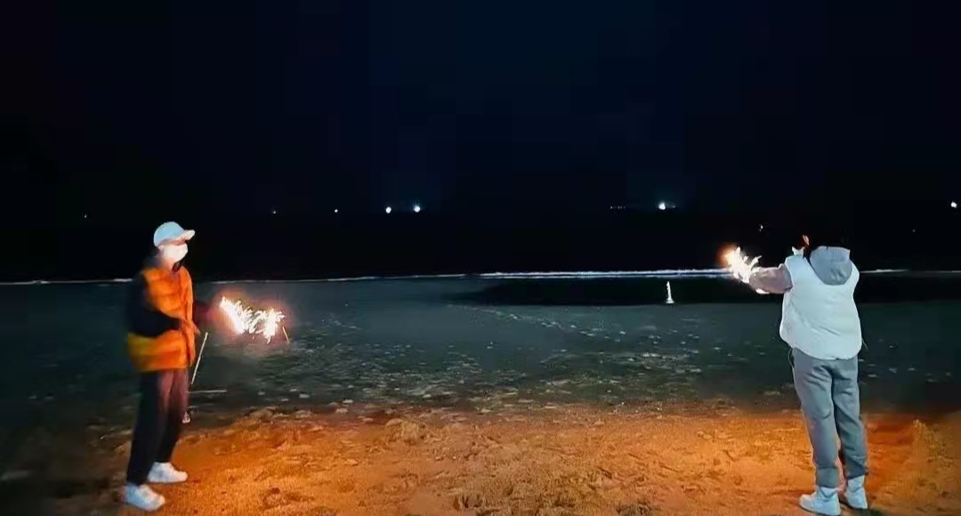 韩国足球明星安贞焕老婆（46岁安贞焕胖了不少！他的妻子李惠媛曾是韩国小姐，如今依旧美丽）