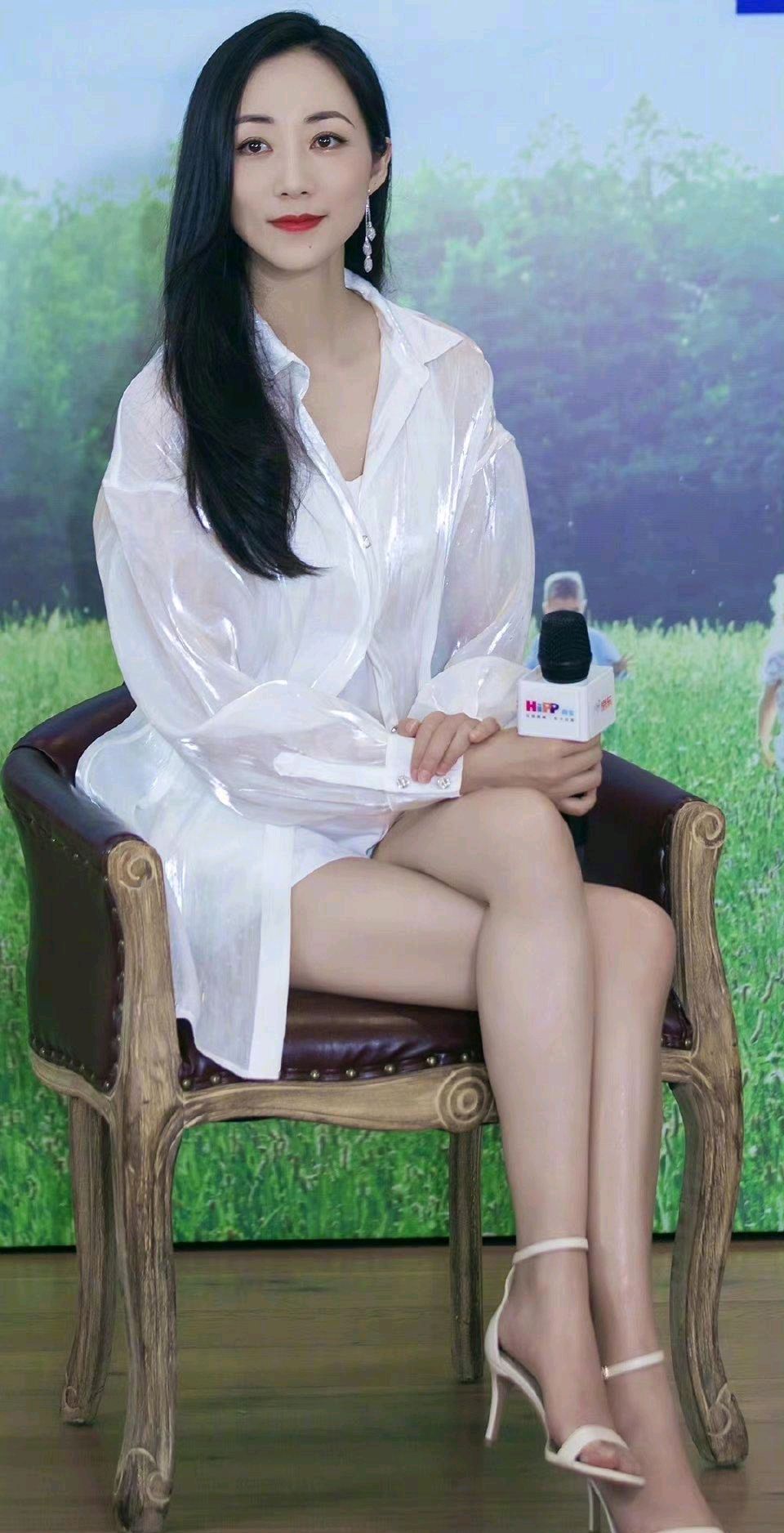 背景强大是个什么体验?韩雪:凭我的条件,可以一辈子不接吻戏