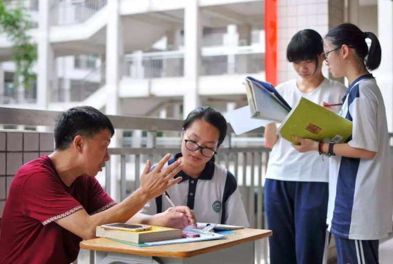 2022年高考预估人数新鲜出炉，河南省持续走高，东三省却不增反降