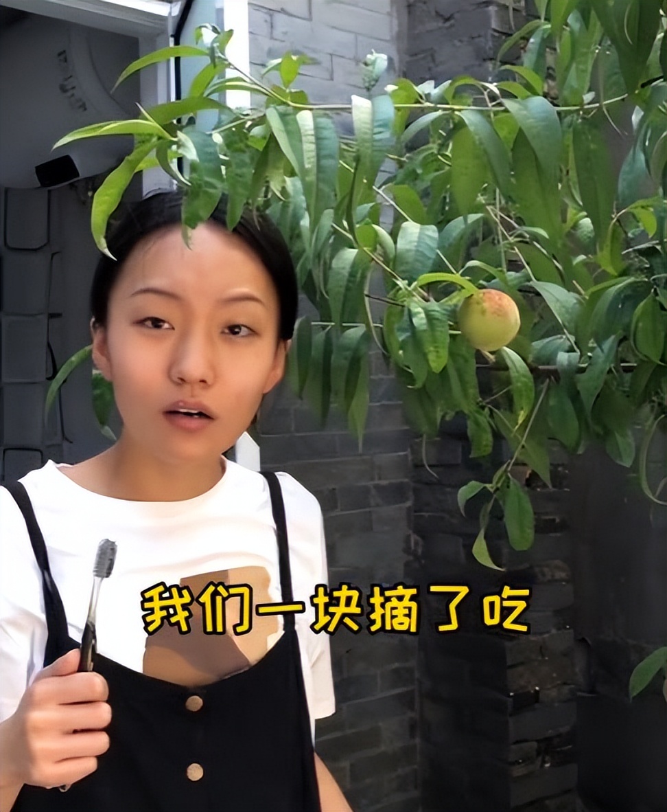 “疯产姐妹”停更39天，张小花被曝回家待产，单身人设崩塌？