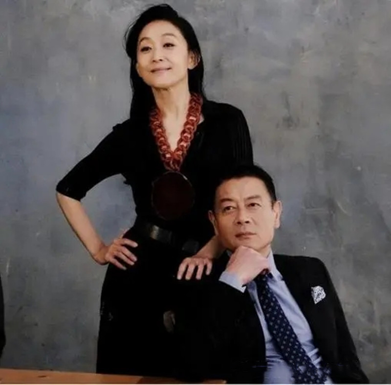 一级演员陈瑾：与哥哥一起坚持单身，与巫刚深厚友情相处20年